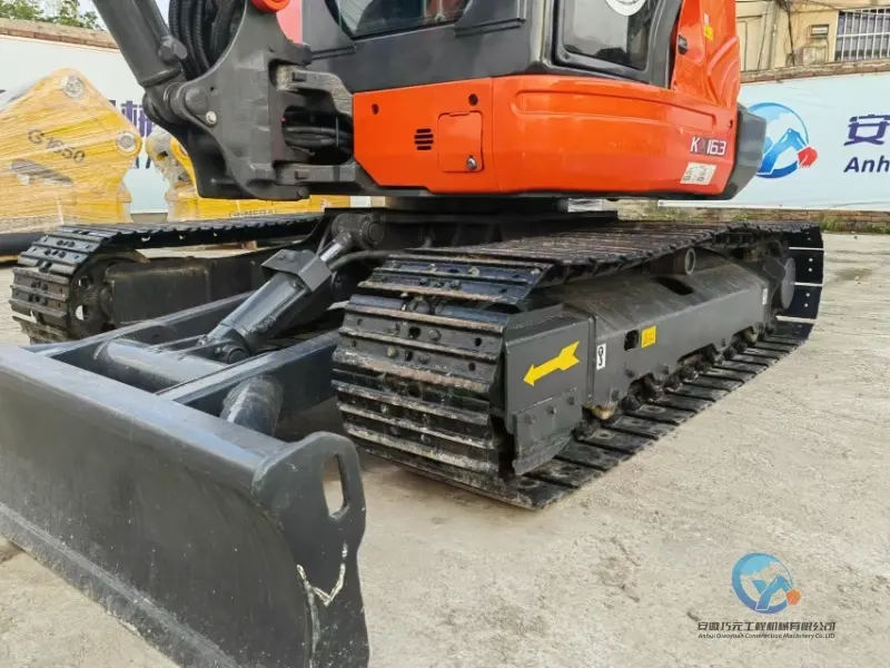 9_Used-Excavator-Kubota-KX163-4