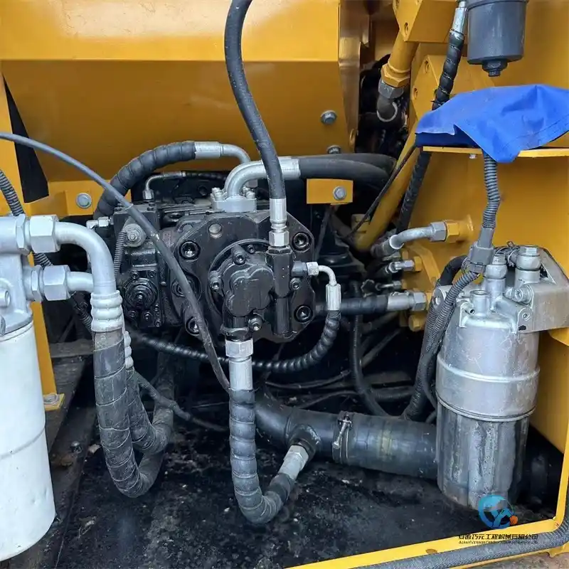 9_Used-Excavator-Sany-SY1353-1