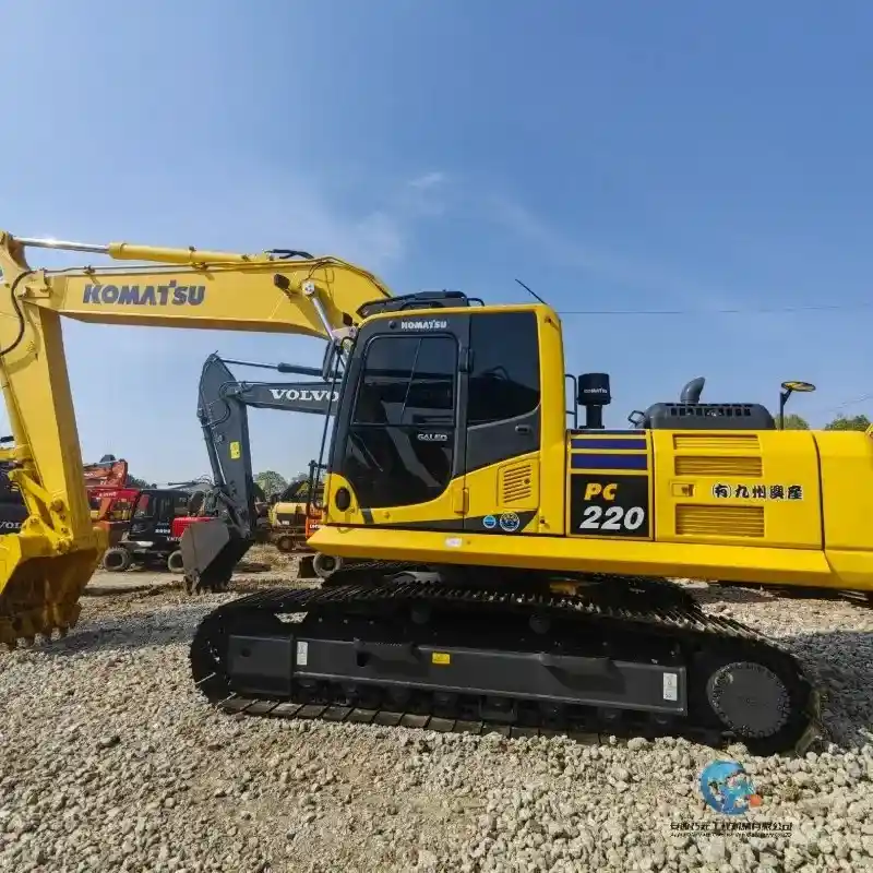 Used-Excavator-Komatsu-PC2209_W_800px