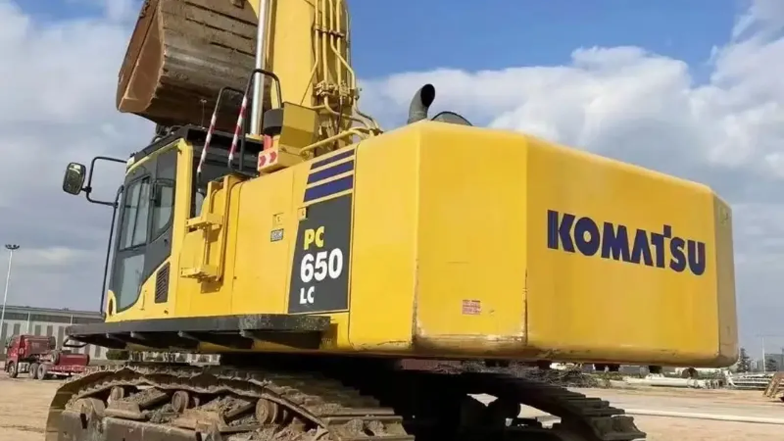 10_Used-Excavator-Komatsu-PC6508