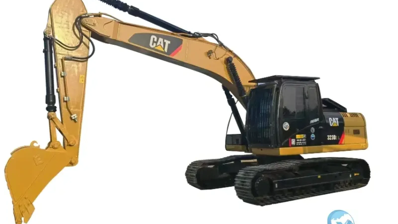 2022-Used-Excavator-Caterpillar-323D2L-1