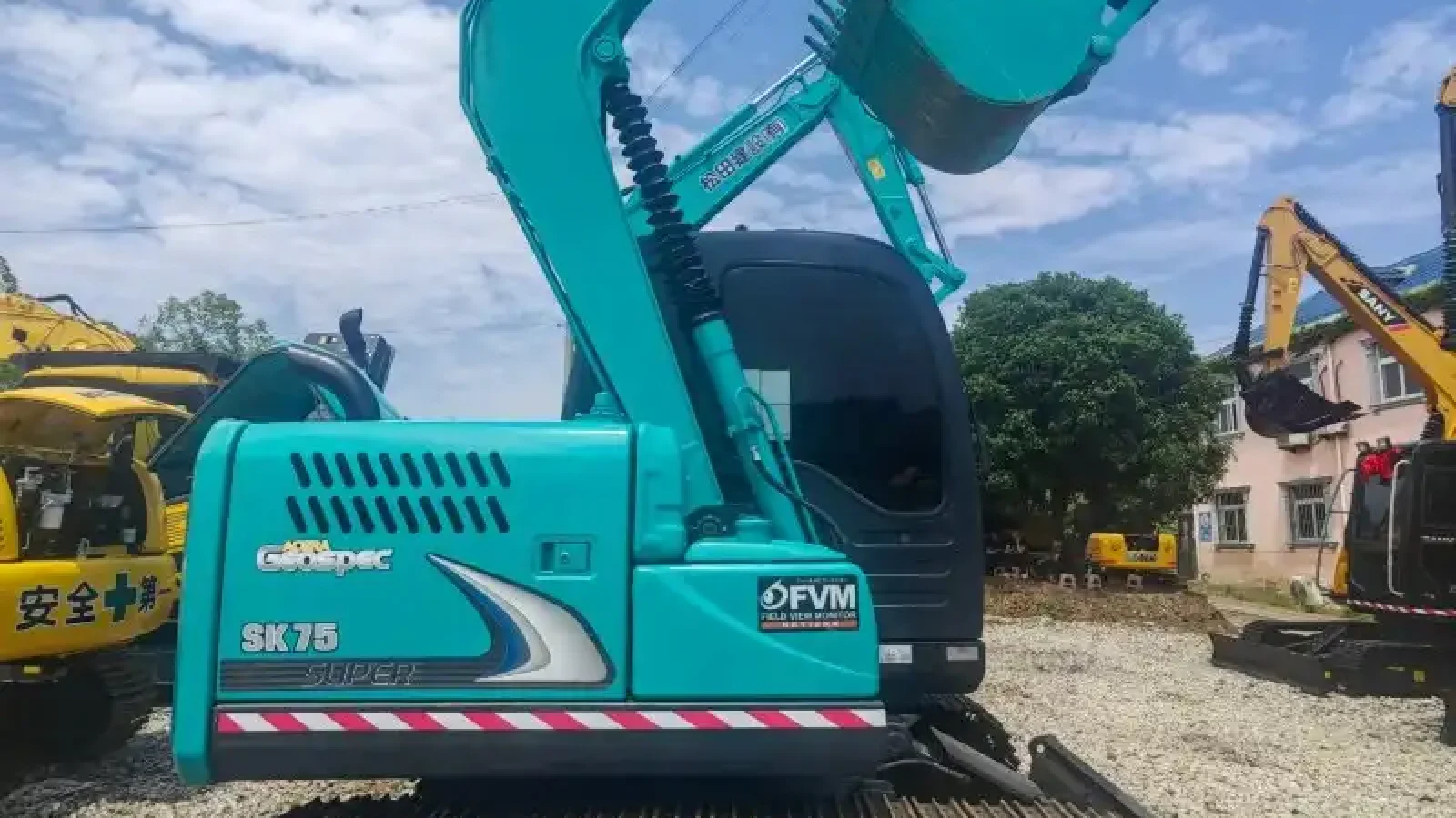 23_Used-Excavator-Kobelco-SK754