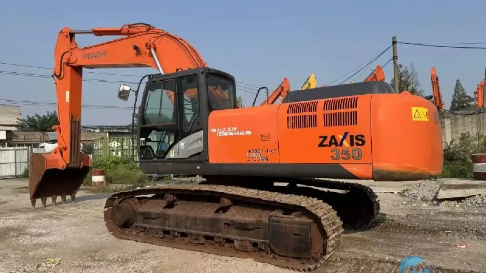 25_Used-Excavator-Hitachi-ZX350-5G-1