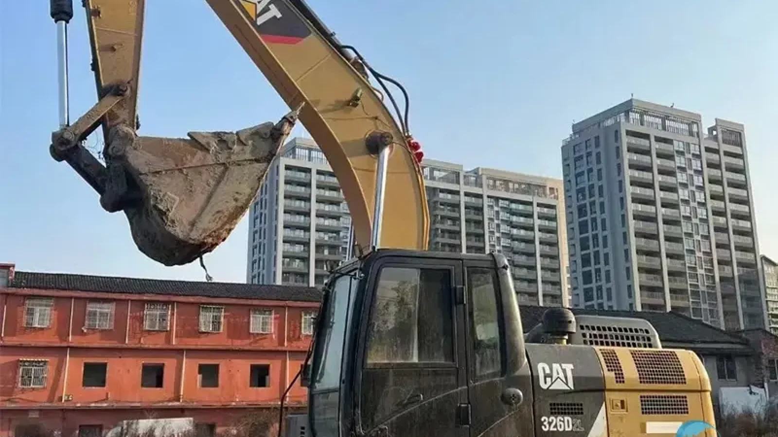 4_Used-Excavator-Caterpillar-3262
