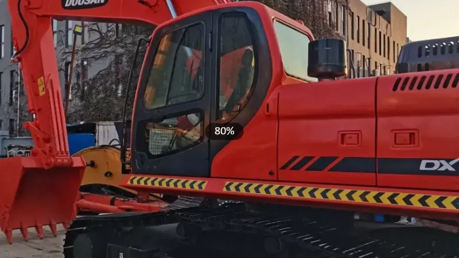 4_Used-Excavator-DOOSAN-DX300-LC-9C12