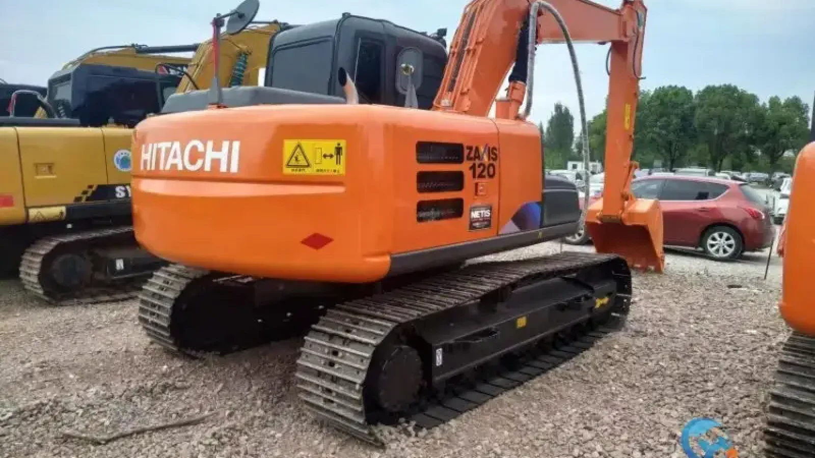4_Used-Excavator-Hitachi-ZX120-110