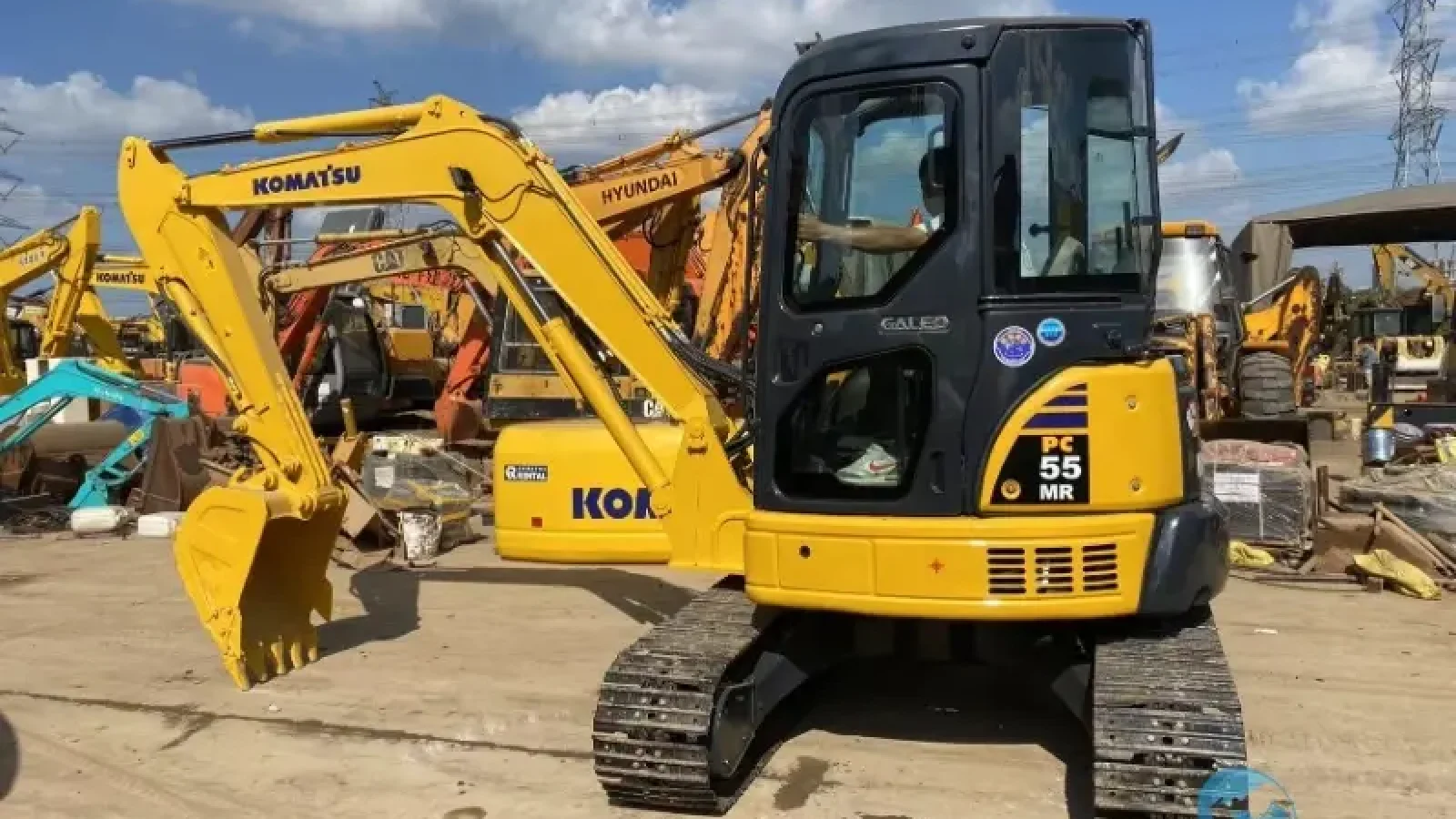 4_Used-Excavator-Komatsu-PC55MR-2-9