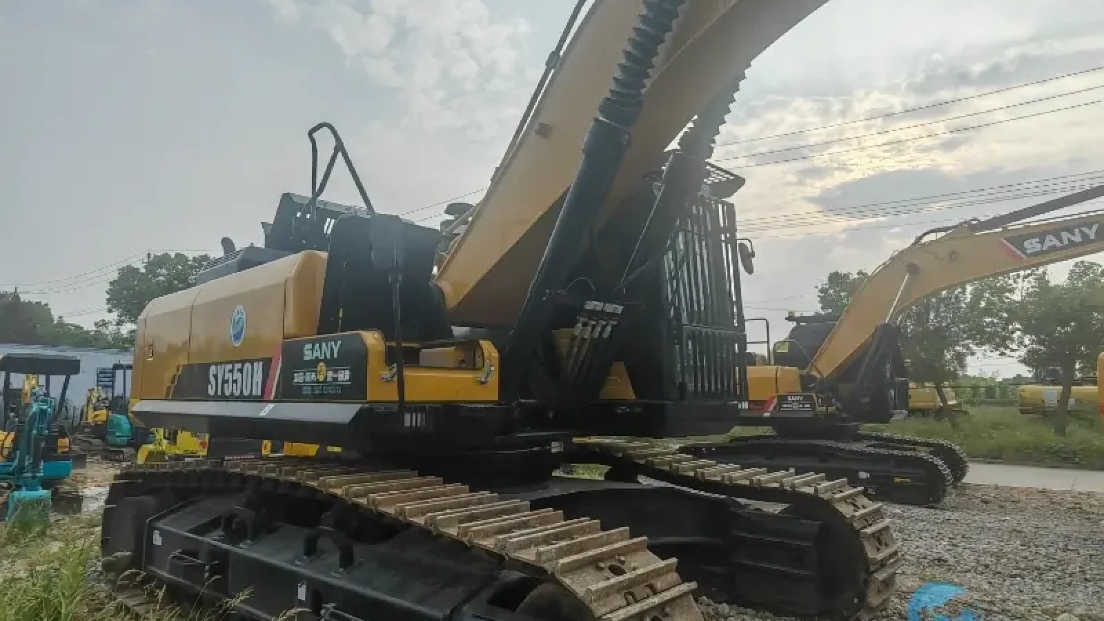 5_Used-Excavator-Sany-550H-12