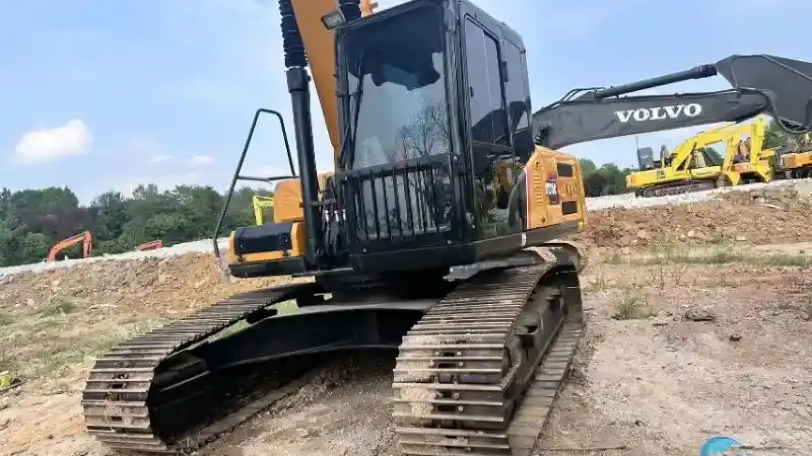6_Used-Excavator-Sany-SY215C4