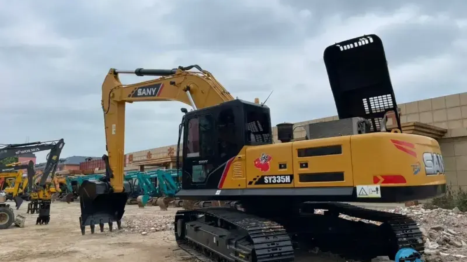 6_Used-Excavator-Sany-SY335H1