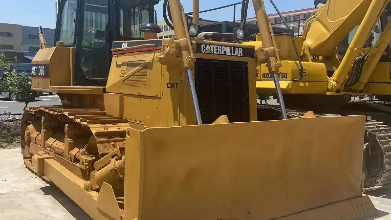8_CATERPILLAR-D6G8