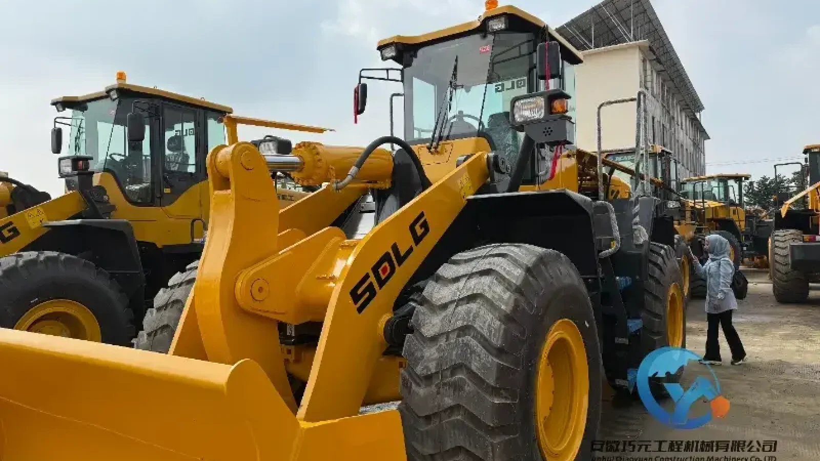 8_Used-Loader-SDLG-956L4