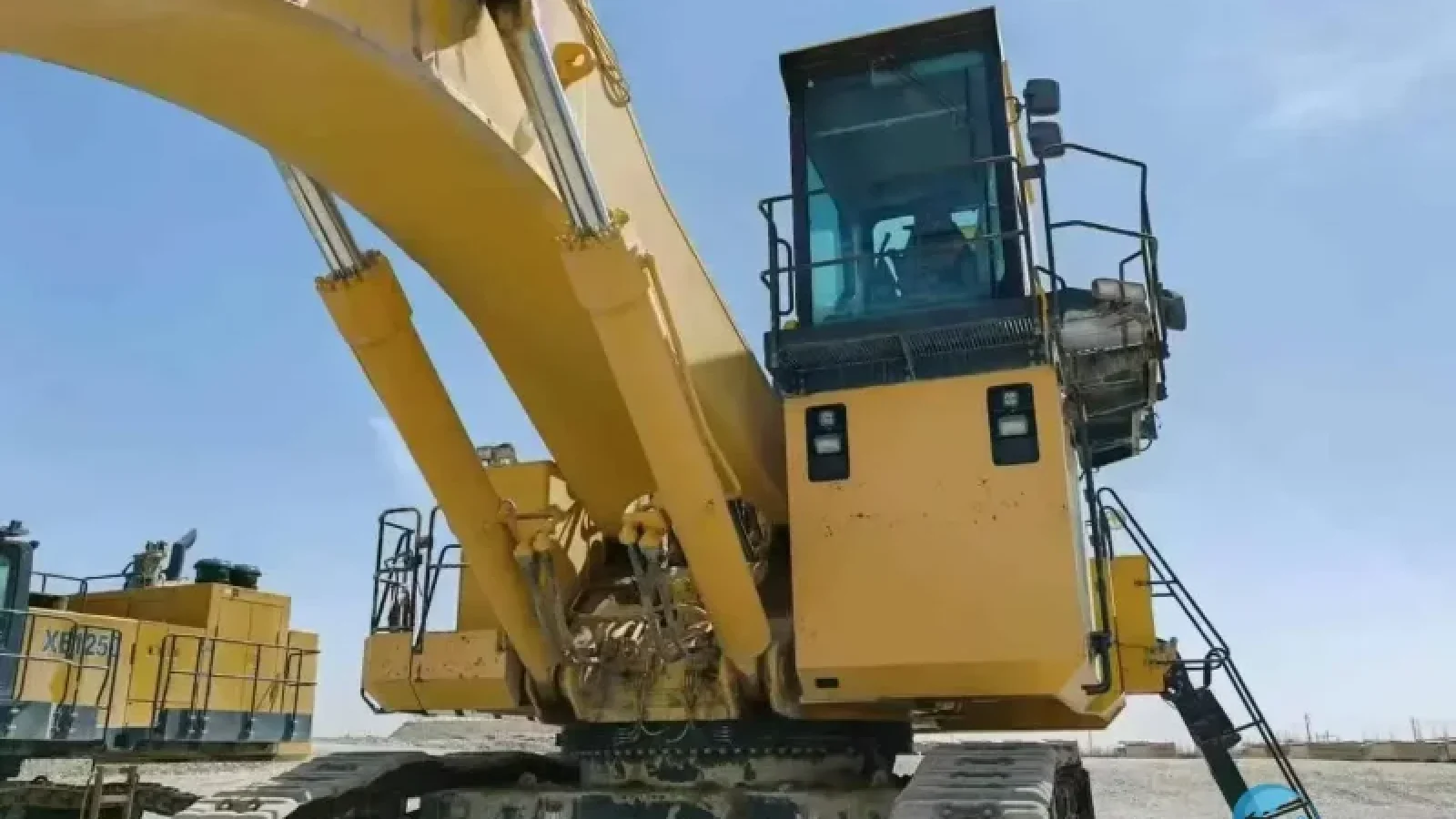 9_Used-Excavator-Komatsu-PC20003