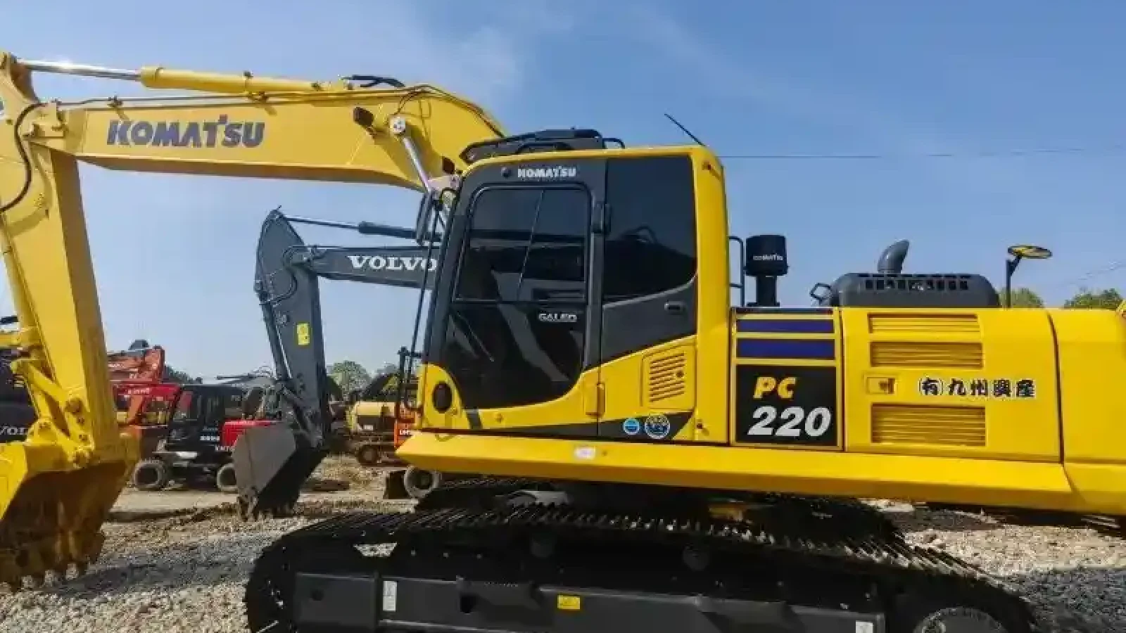 Used-Excavator-Komatsu-PC2209_W_800px