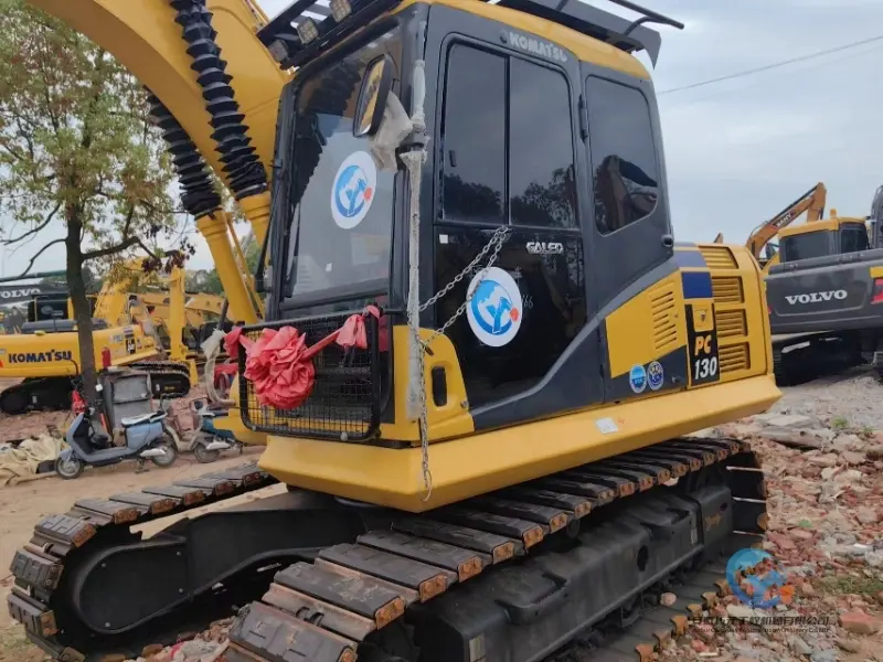 Used Excavator Komatsu PC130