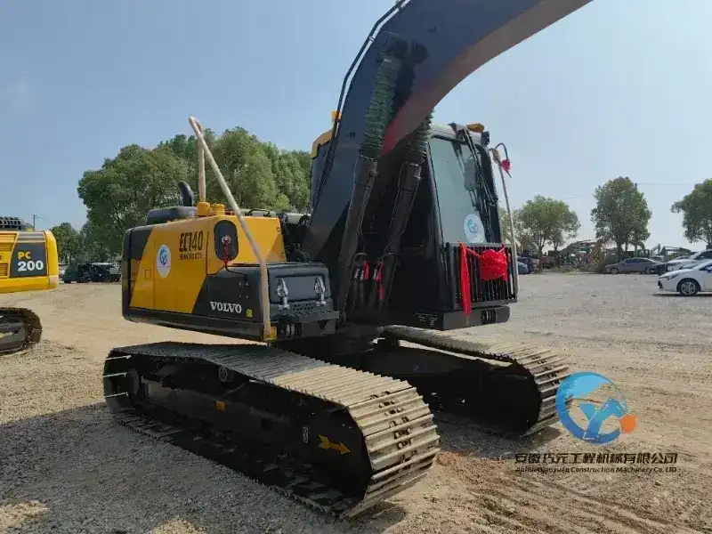 Pelles d'occasion Volvo EC140