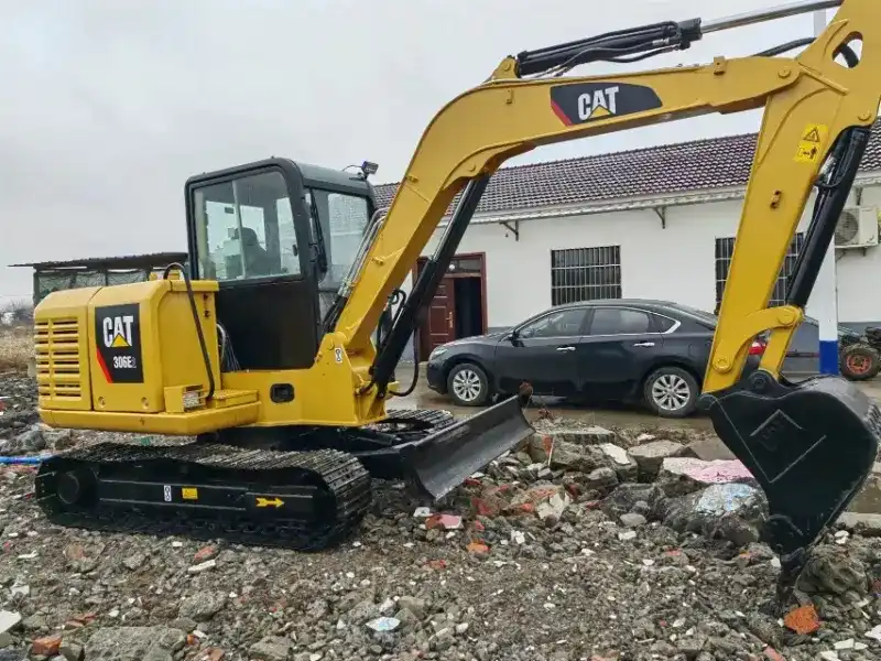 Used Excavator Caterpillar 306E2