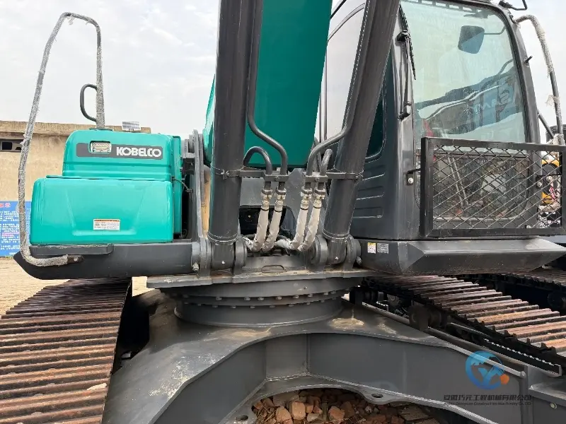 Pelle Kobelco SK350LC-8 d'occasion