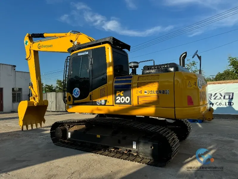 Used Excavator Komatsu PC200-8