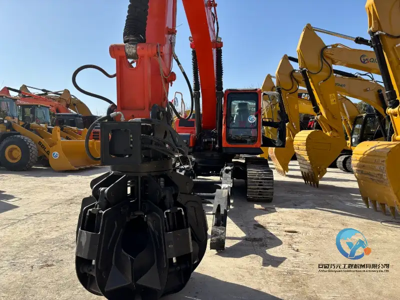 Excavatrice Doosan DX260LC-9C d'occasion