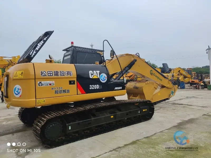 Used Excavator Caterpillar 320D2L