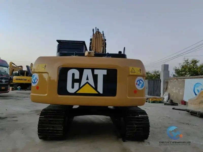2022 Used Excavator Caterpillar 320D2L