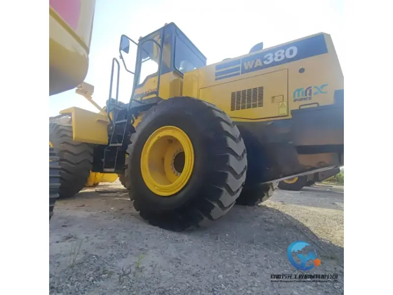 Chargeur Komatsu WA380-6 d'occasion