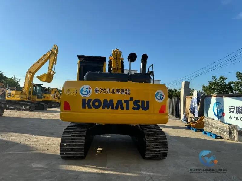 Used Excavator Komatsu PC200-8