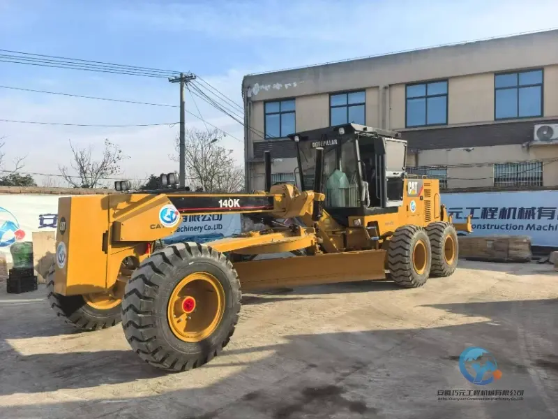 Used Grader Caterpillar 140K