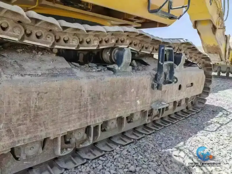 Used Excavator Komatsu PC2000