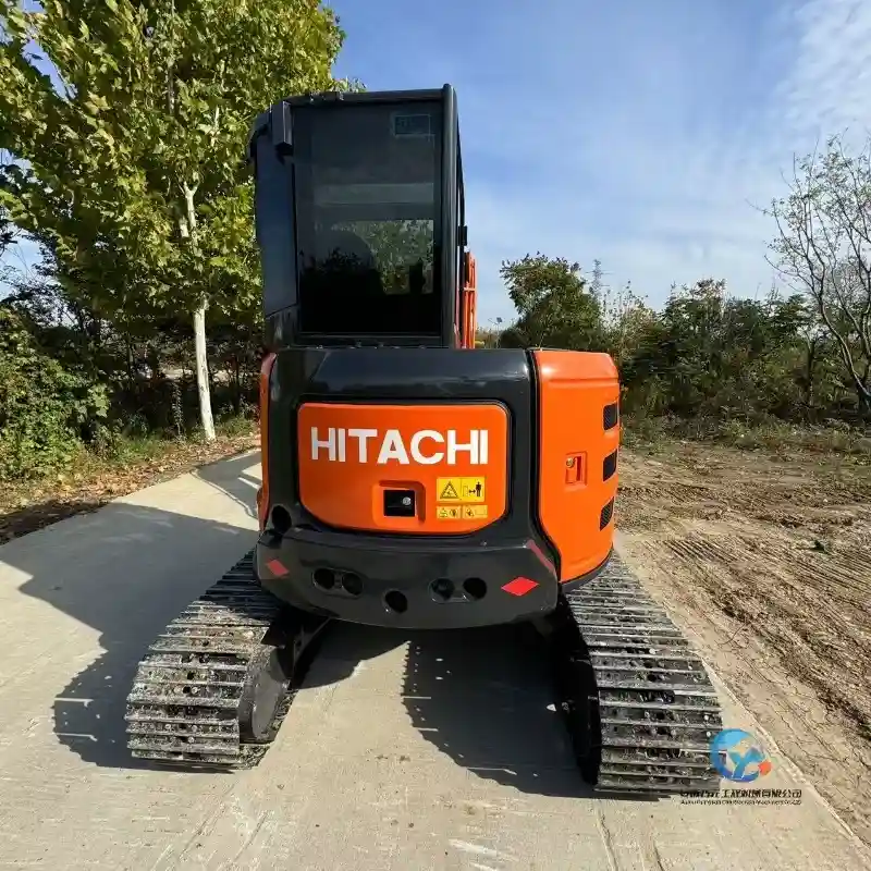 Used Excavator Hitachi ZX55U