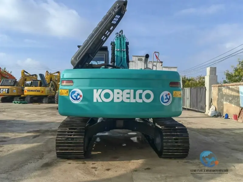 2023 Excavateur d'occasion Kobelco SK200