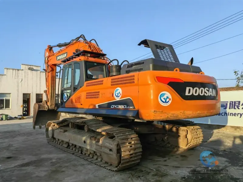 Excavatrice Doosan DX380LC-9C d'occasion