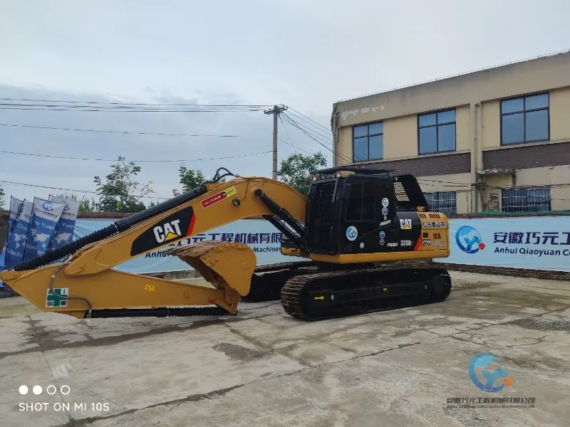 Used Excavator Caterpillar 320D2L