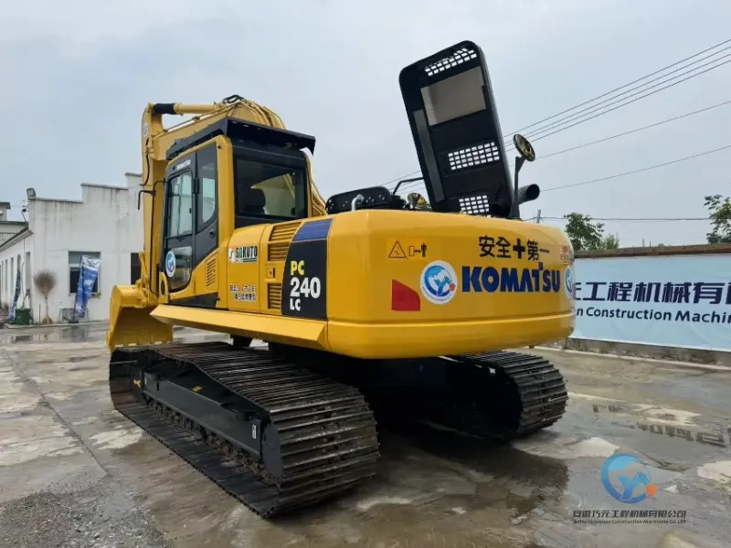 Used Excavator Komatsu PC240-8