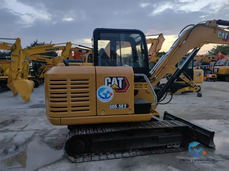 Used Excavator Caterpillar 305.5E2