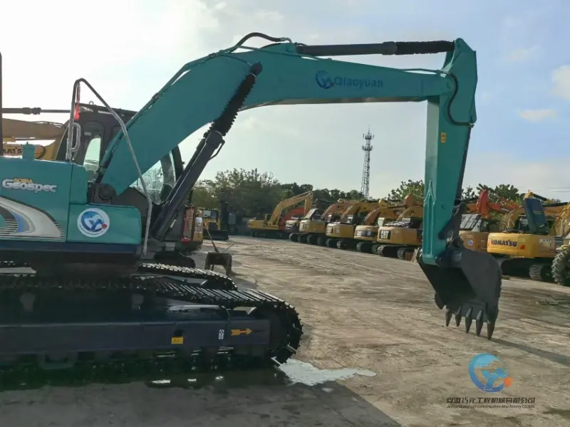2023 Excavateur d'occasion Kobelco SK200
