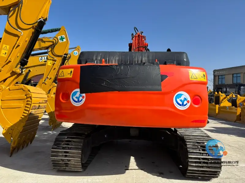 Excavatrice Doosan DX260LC-9C d'occasion