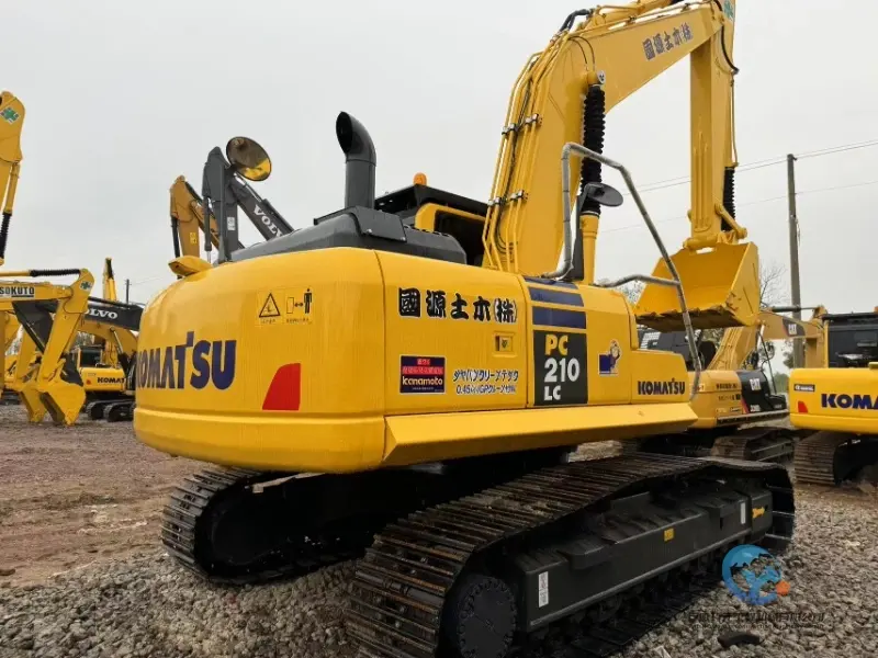 Used Excavator Komatsu PC210LC-8
