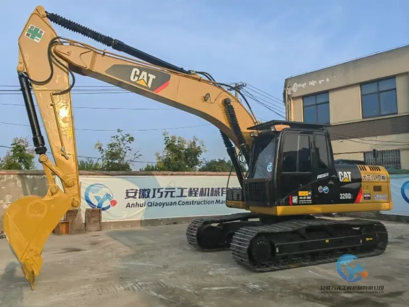 2022 Used Excavator Caterpillar 320D2