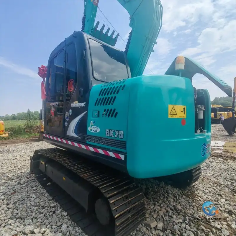 Pelle Kobelco SK75 d'occasion
