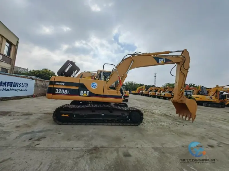Used Excavator Caterpillar 320BL