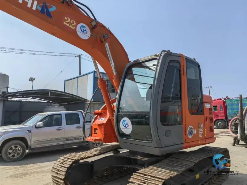 Used Excavator Hitachi ZX135